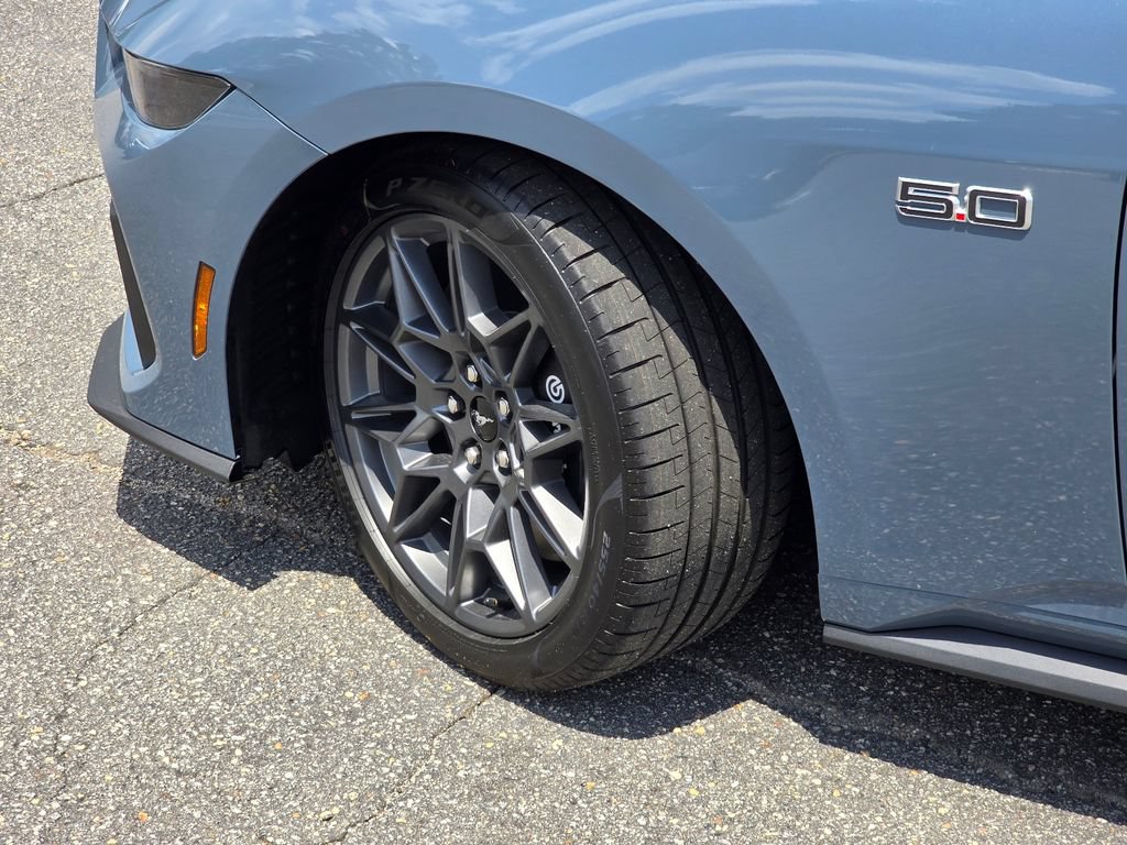 New 2026 Ford Mustang GT w/ GT Performance Package RWD image 26