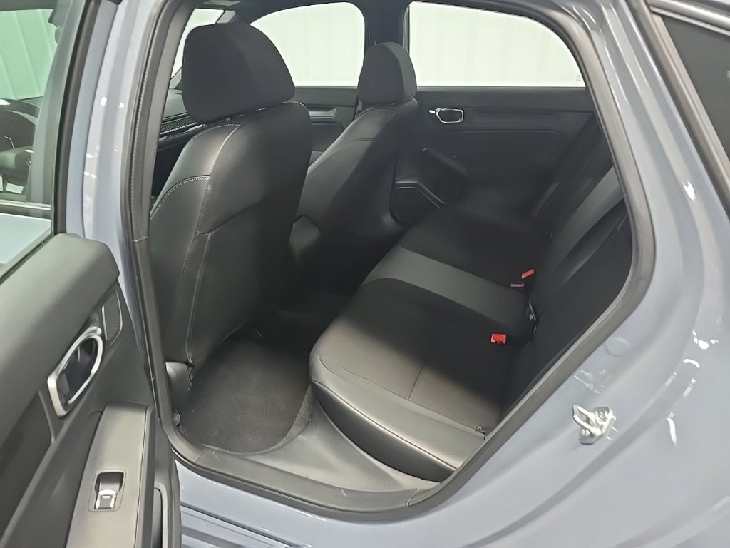 Used 2023 Honda Civic Sport image 30
