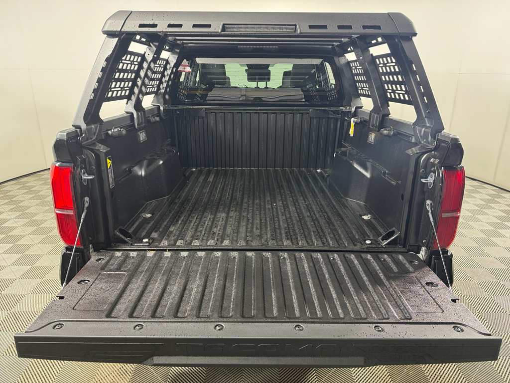 New 2025 Toyota Tacoma SR5 image 5