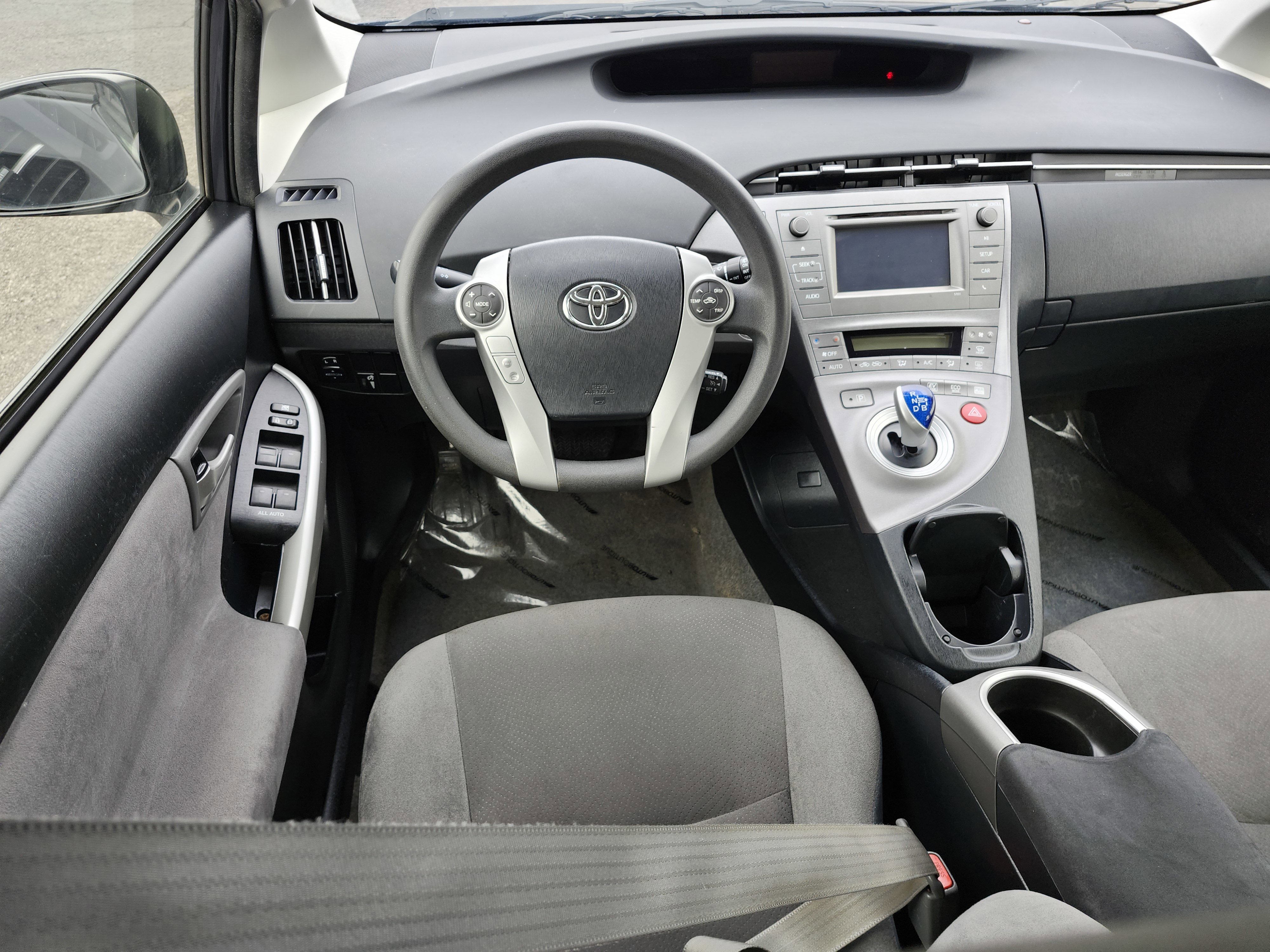 Used 2015 Toyota Prius Two FWD image 23