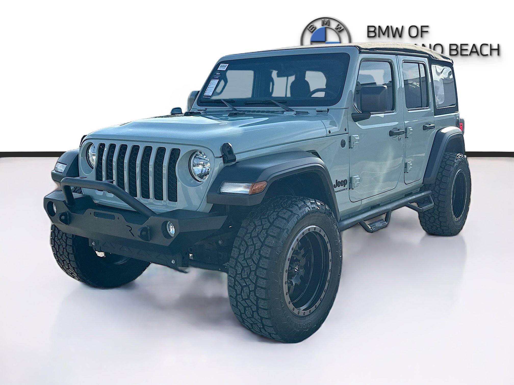 Used 2024 Jeep Wrangler Sport image 3