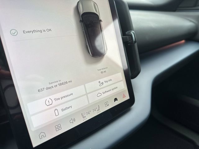 New 2026 Volvo EX30 Ultra w/ Protection Package Premier image 17