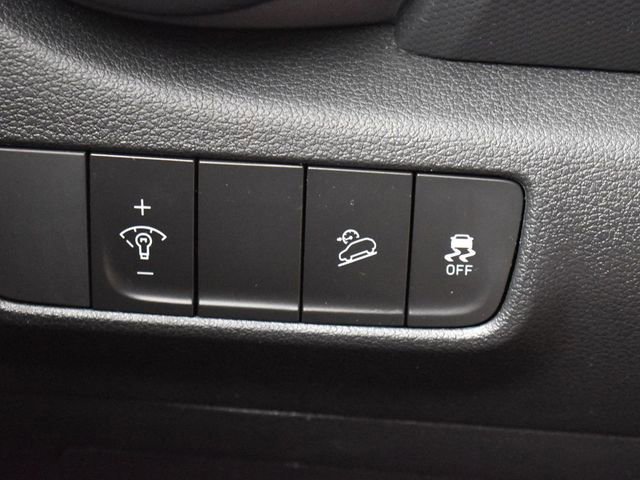 Used 2022 Hyundai Kona Limited image 23