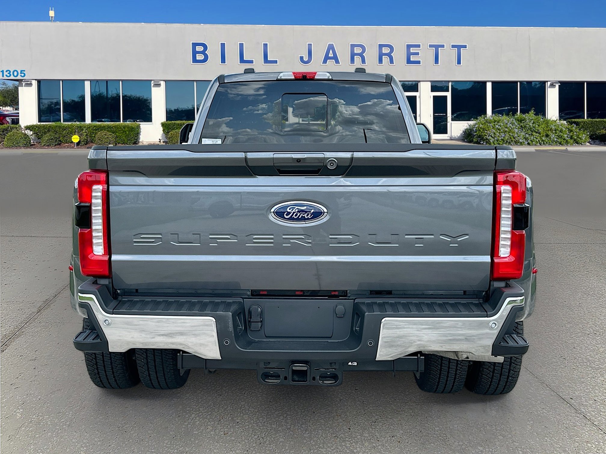 New 2026 Ford F350 XLT w/ XLT Premium Package image 5