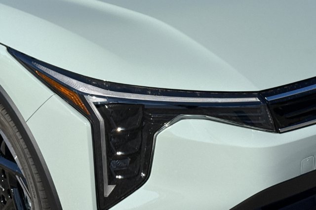 New 2026 Kia K4 EX FWD image 31