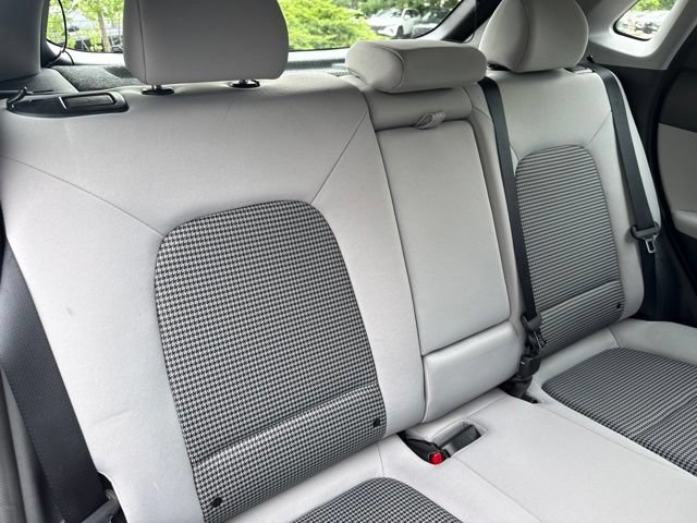Used 2023 Hyundai Kona SE w/ Cargo Package AWD/4WD image 23