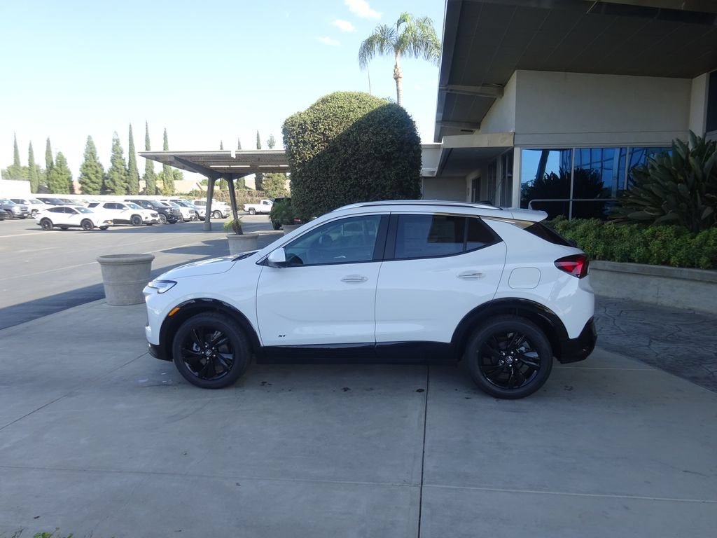 New 2026 Buick Encore GX Sport Touring w/ Advanced Technology Package FWD image 4