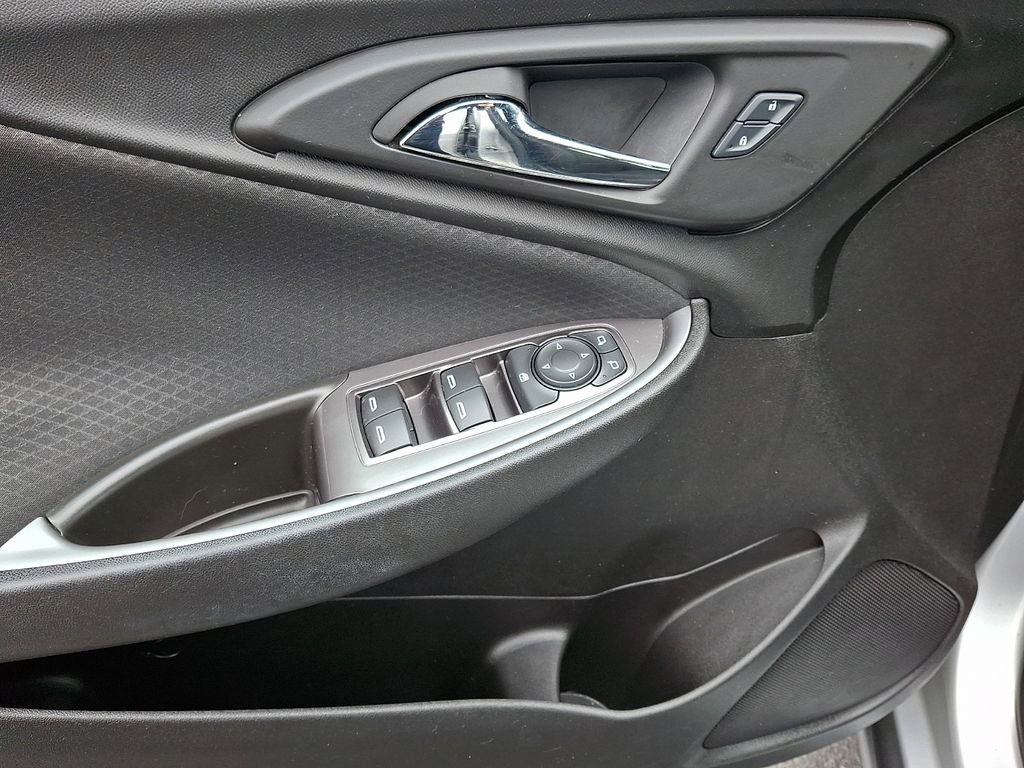 Used 2017 Chevrolet Malibu LS image 12