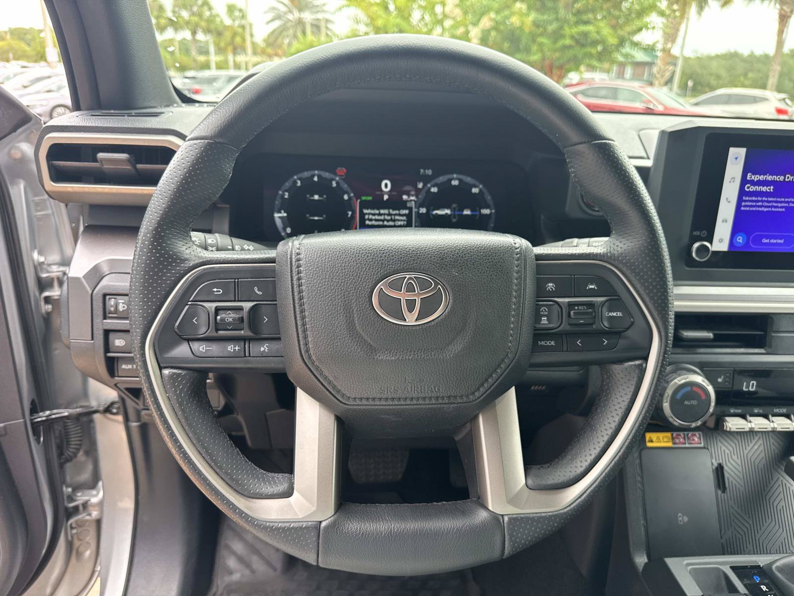 Used 2025 Toyota 4Runner TRD Off-Road AWD/4WD image 26
