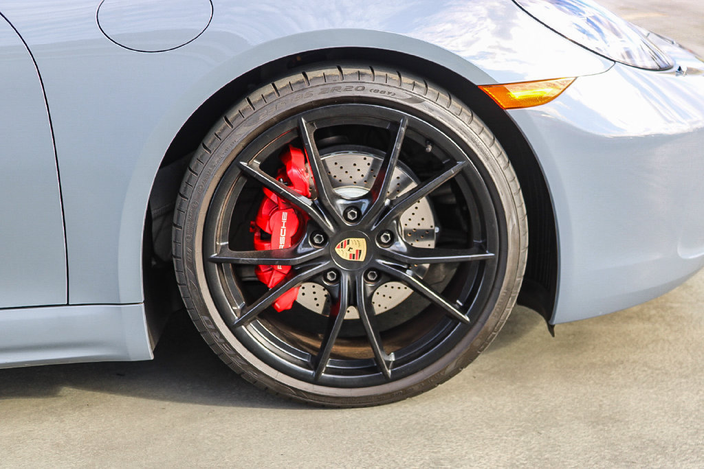 Used 2024 Porsche 718 Boxster S RWD image 11