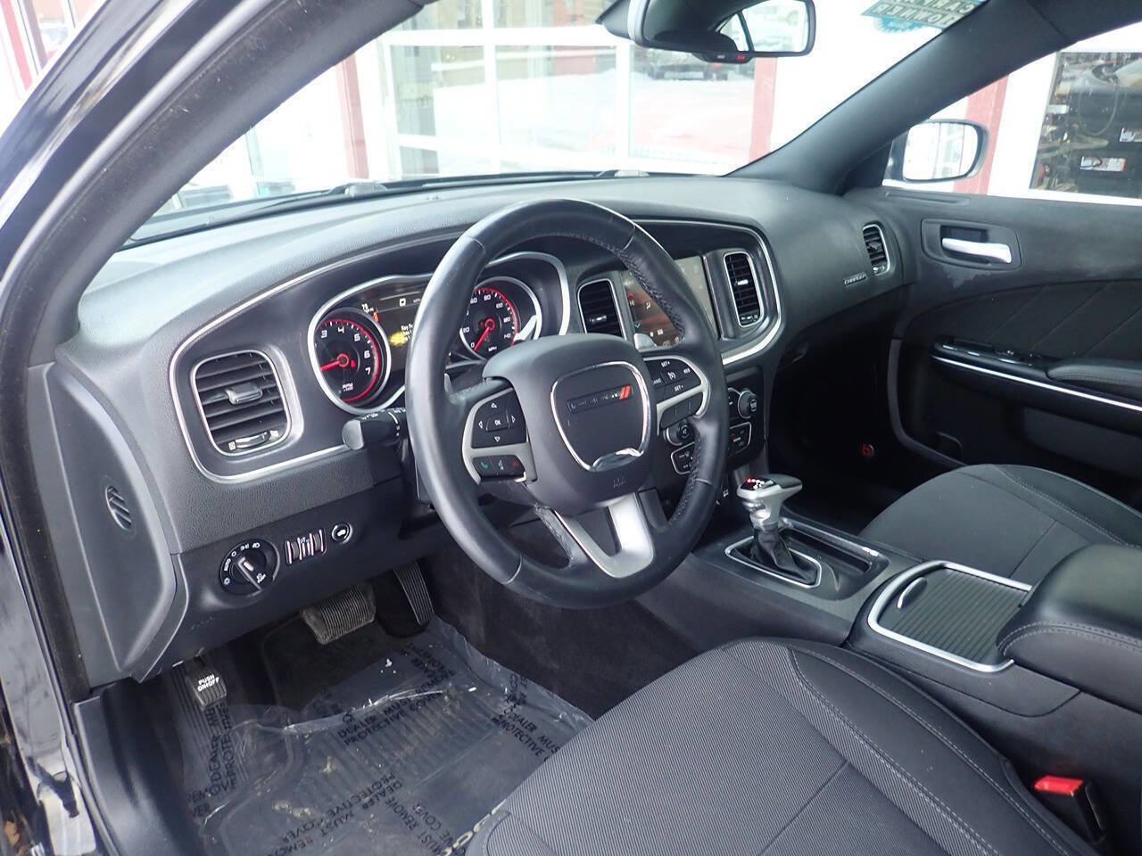 Used 2016 Dodge Charger SXT w/ Rallye Group image 16