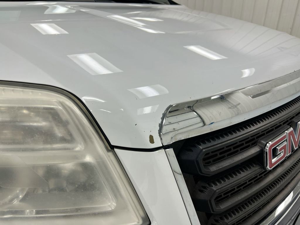 Used 2017 GMC Terrain SLE w/ Convenience Package AWD/4WD image 29