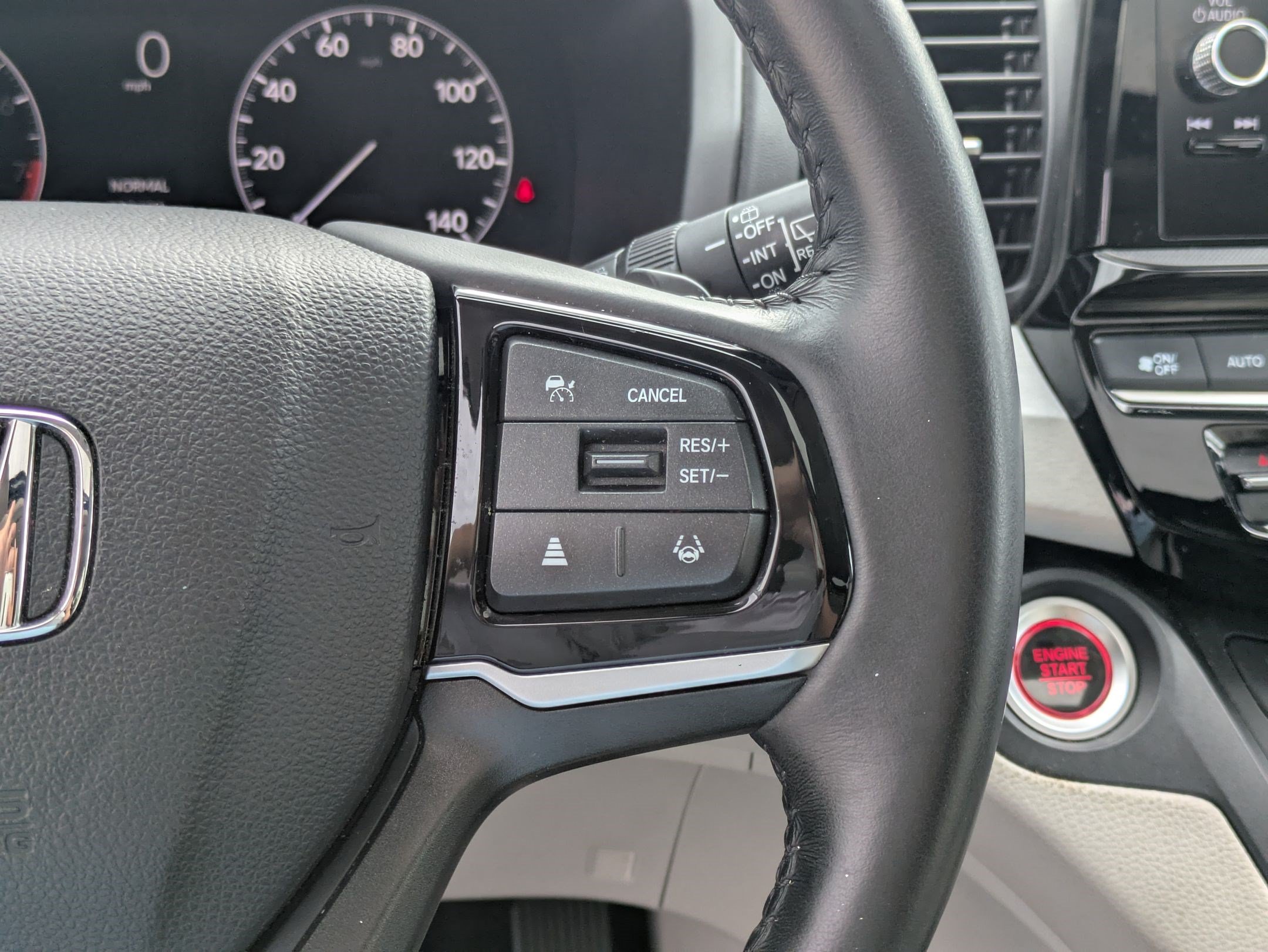Used 2025 Honda Odyssey EX-L image 22