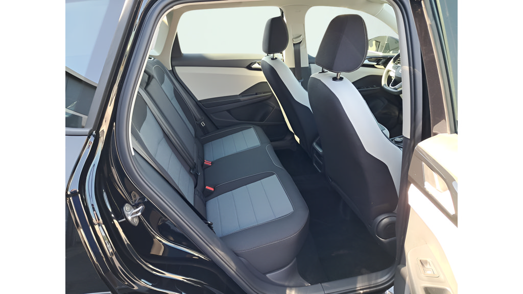 New 2025 Volkswagen Taos S AWD/4WD image 13