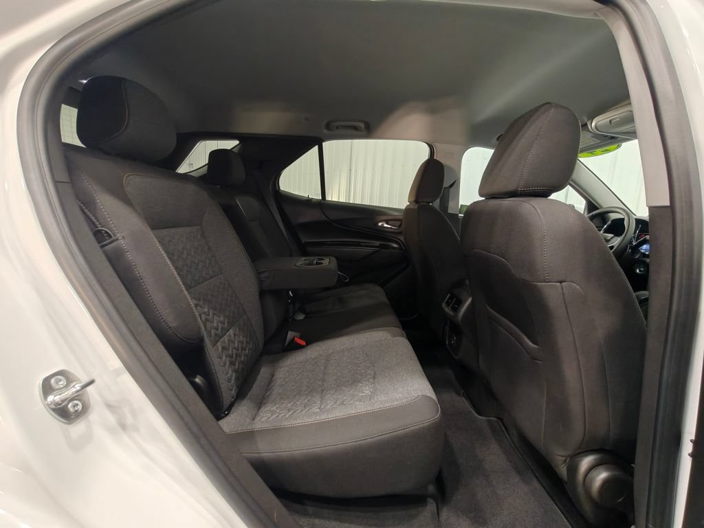 Used 2024 Chevrolet Equinox LT FWD image 19