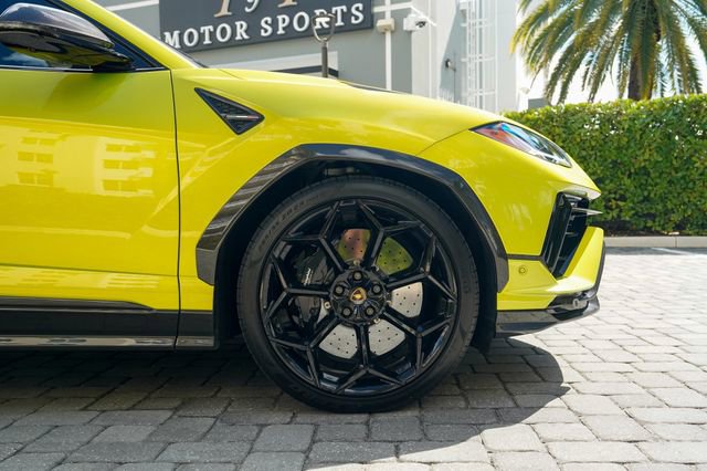 Used 2023 Lamborghini Urus Performante image 33