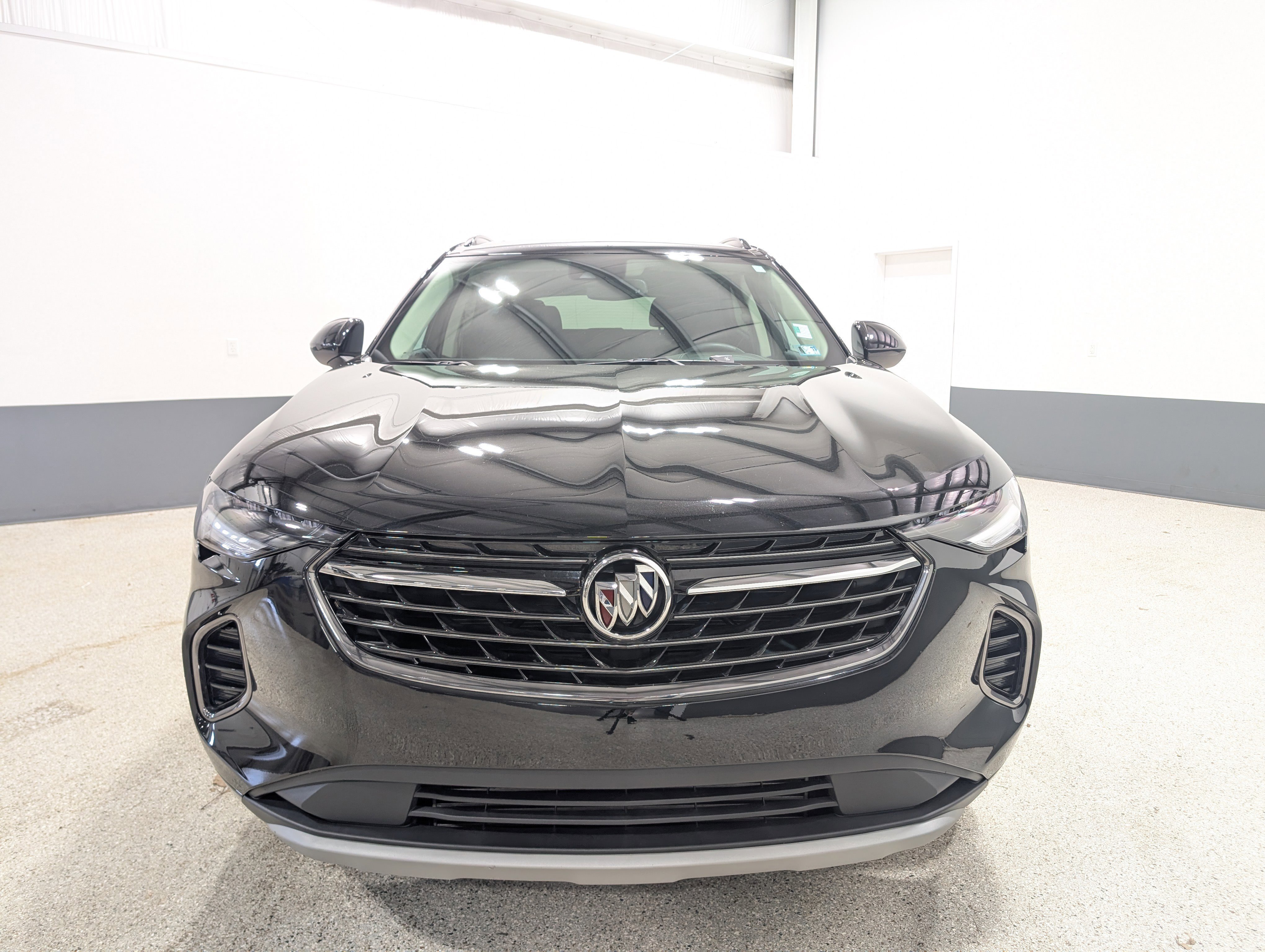 Used 2023 Buick Envision Essence w/ Sport Touring Package AWD/4WD image 8