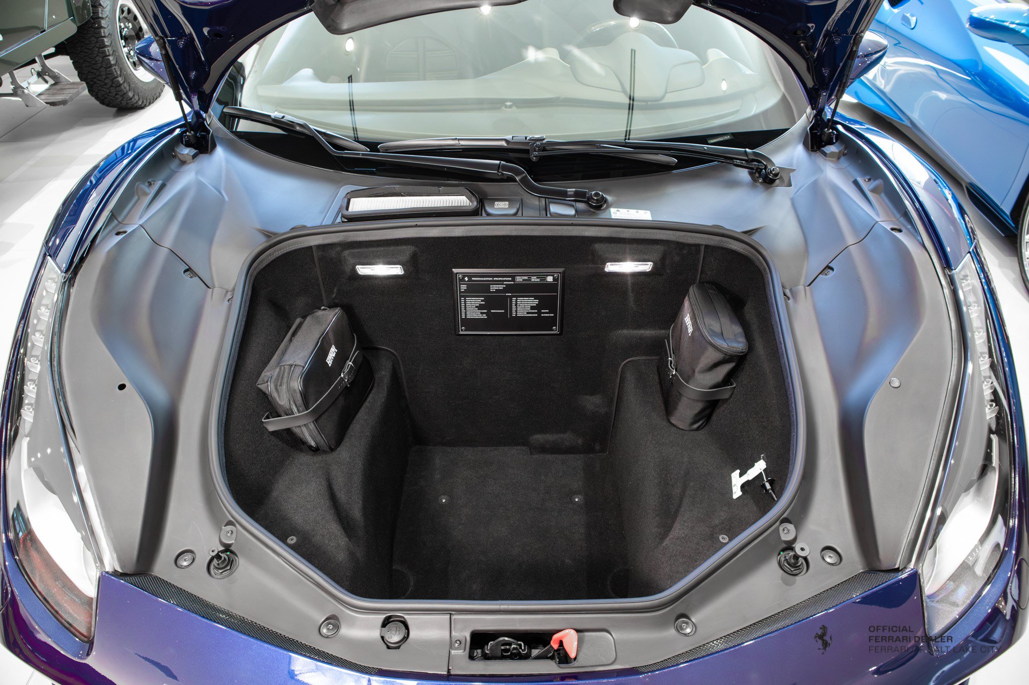 Used 2017 Ferrari 488 Spider RWD image 10