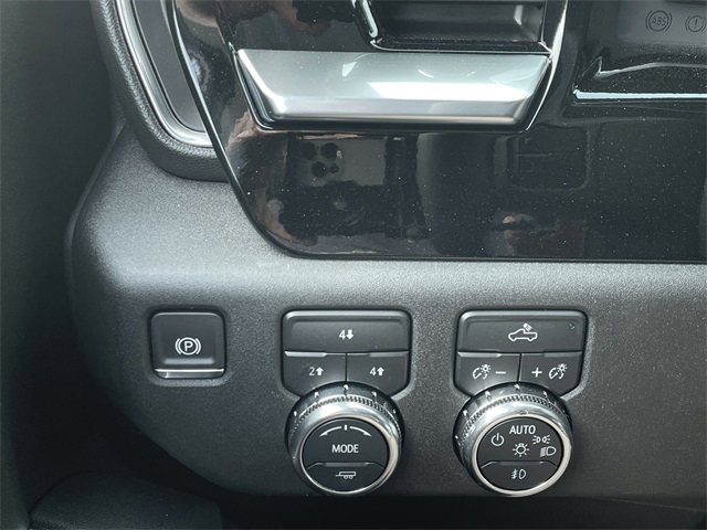 New 2025 GMC Sierra 3500 SLE w/ SLE Value Package image 18