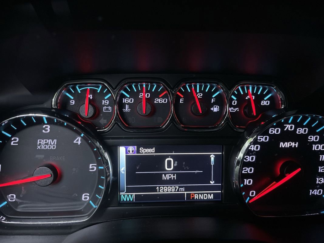 Used 2016 Chevrolet Suburban LT image 19