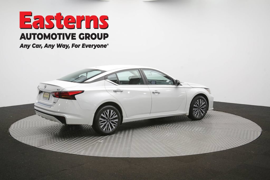 Used 2023 Nissan Altima 2.5 SV AWD/4WD image 57
