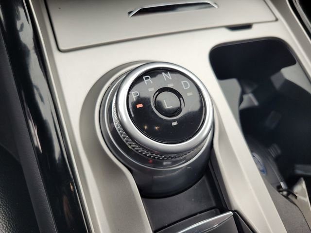 Certified 2022 Ford Explorer ST-Line w/ Class IV Trailer Tow Package image 18