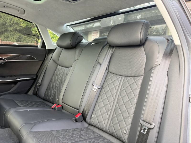 Used 2020 Audi S8 L AWD/4WD image 17