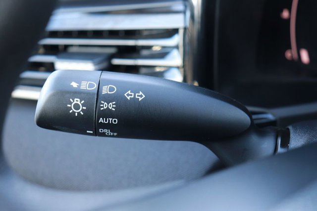 Used 2025 Toyota Camry LE image 21