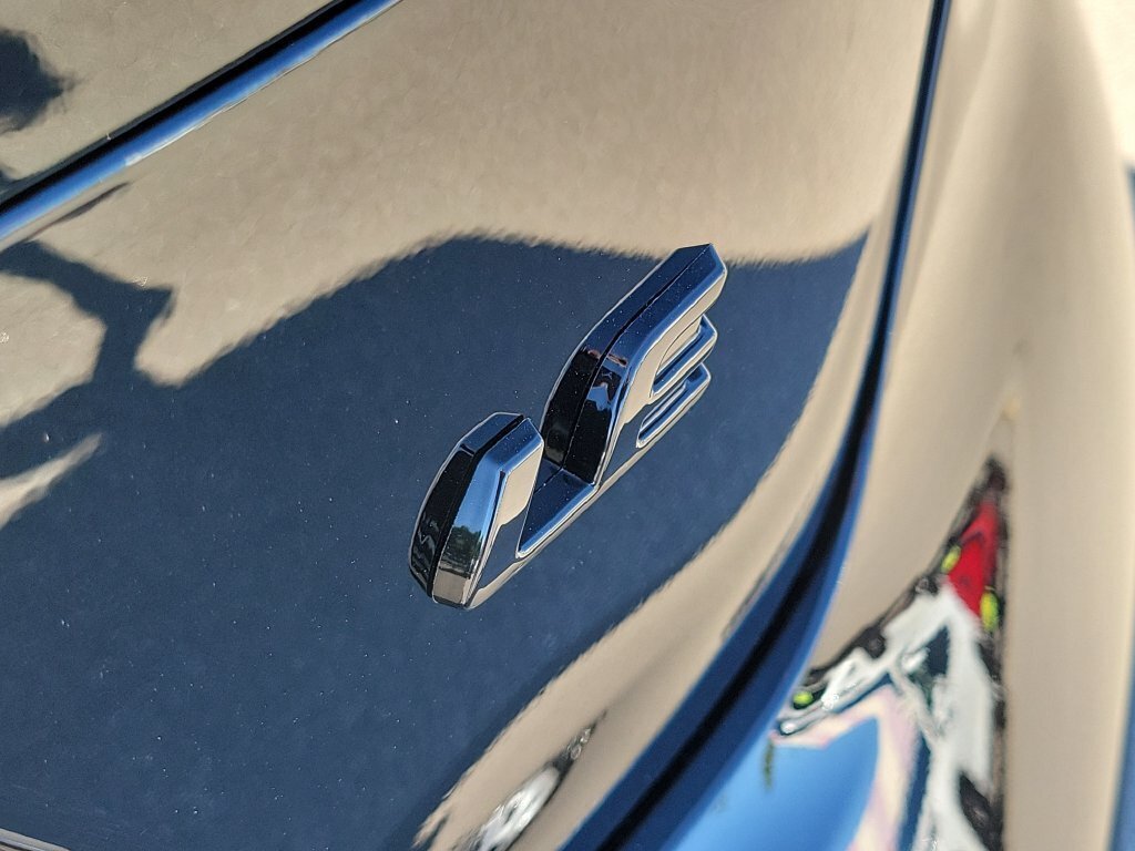 New 2027 Toyota Corolla LE FWD image 8