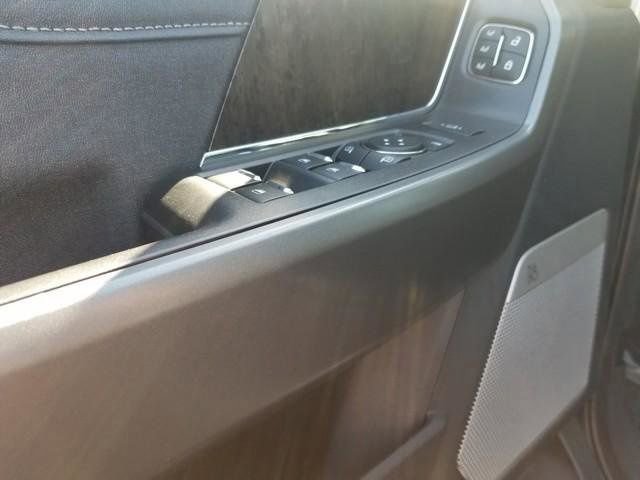 New 2025 Ford F350 Lariat w/ Lariat Ultimate Package image 14