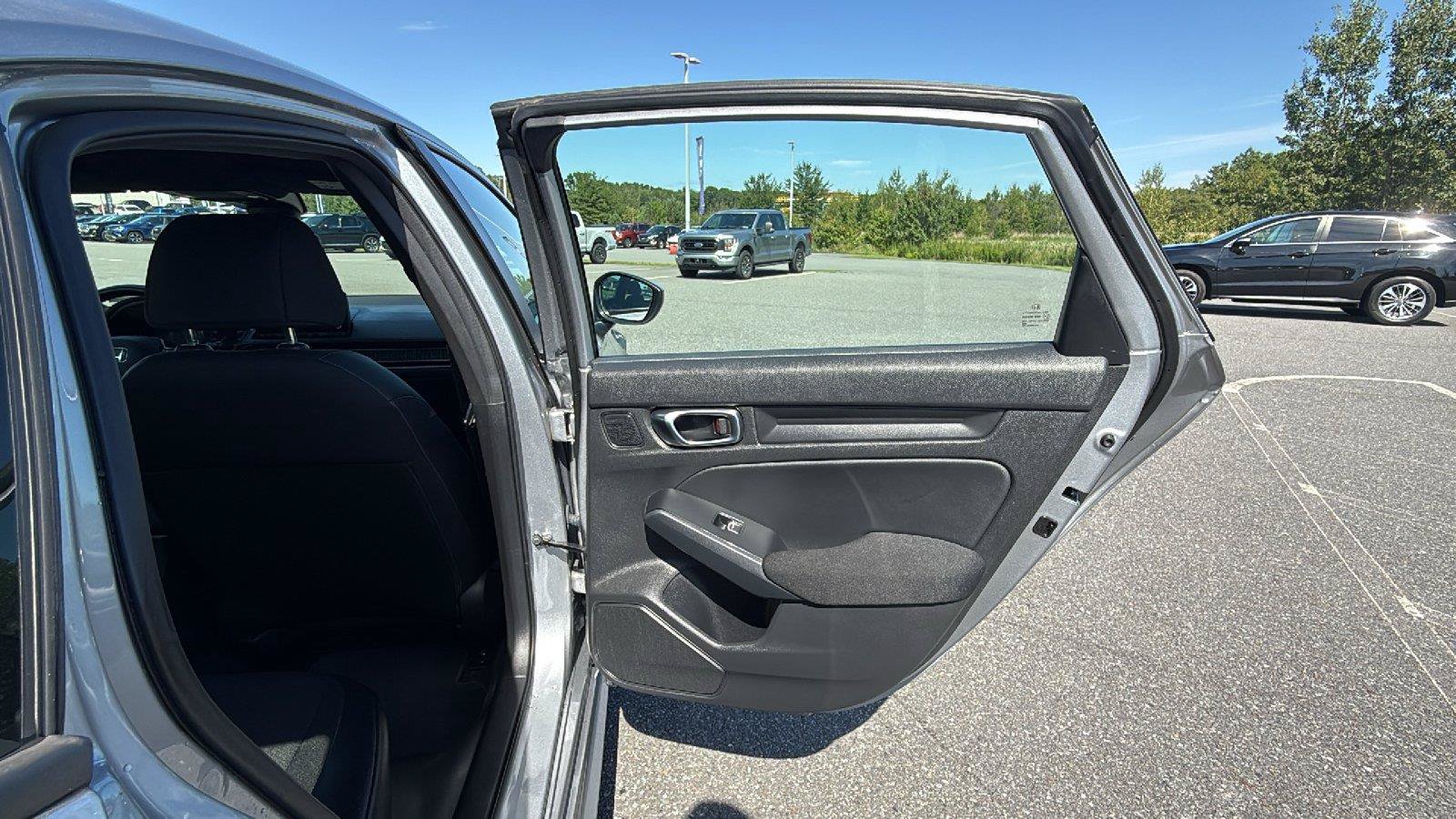 Used 2024 Honda Civic Sport image 17