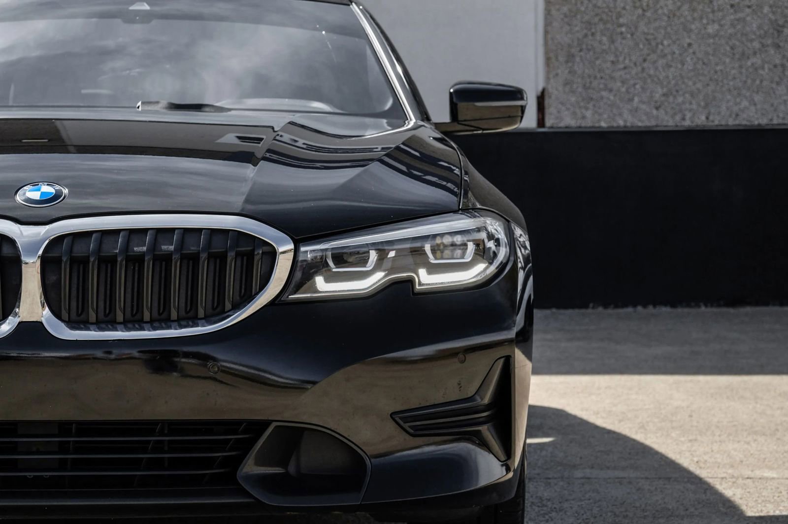 Used 2021 BMW 330i Sedan w/ Convenience Package image 50