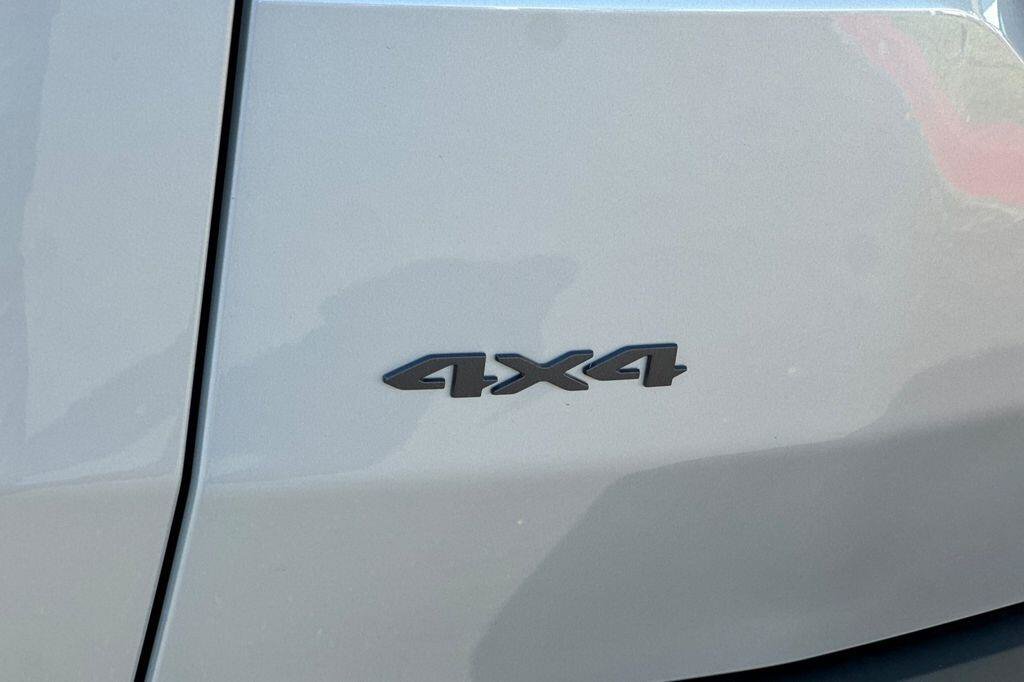 New 2026 Jeep Cherokee Laredo AWD/4WD image 26