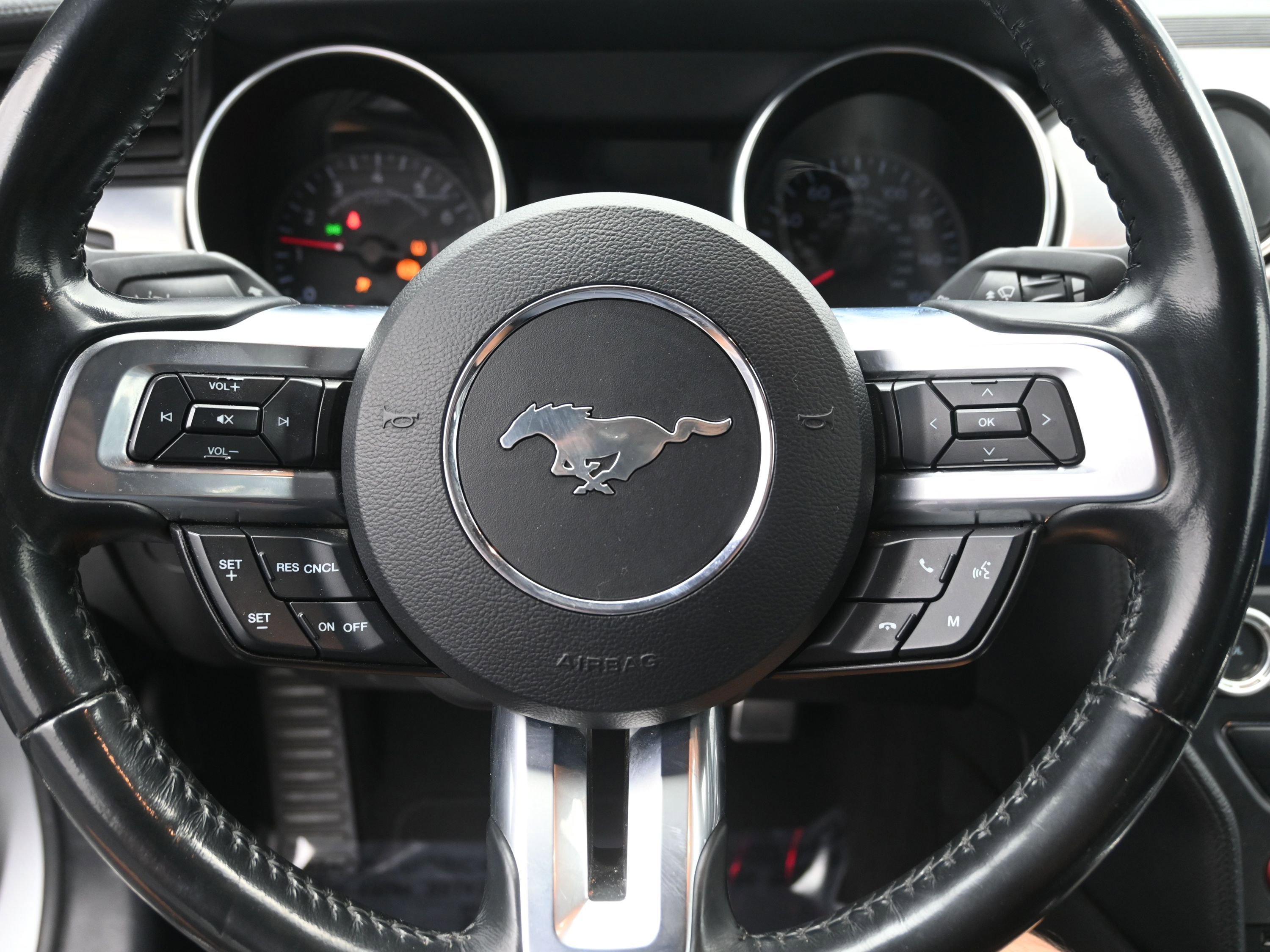 Used 2023 Ford Mustang Premium image 13