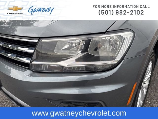 Used 2018 Volkswagen Tiguan SE AWD/4WD image 14