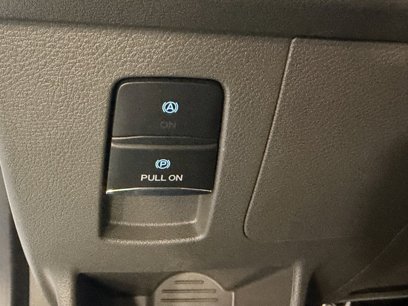 Used 2025 Ford Transit 250 Low Roof AWD image 22