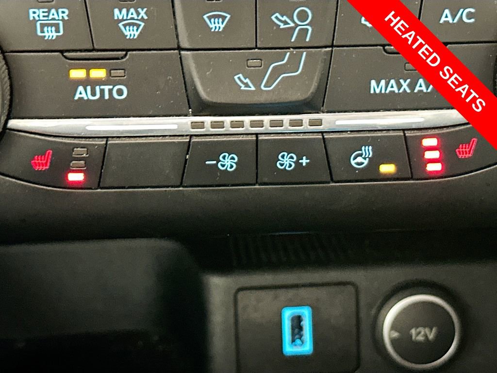 Used 2020 Ford Escape Titanium image 22
