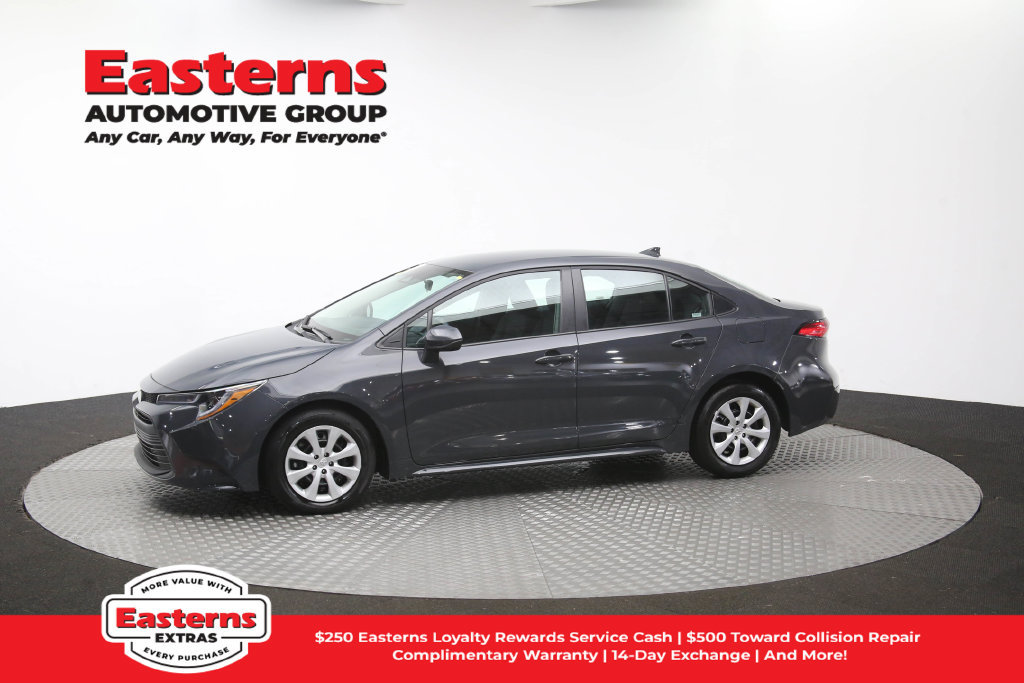 Used 2026 Toyota Corolla LE FWD image 55