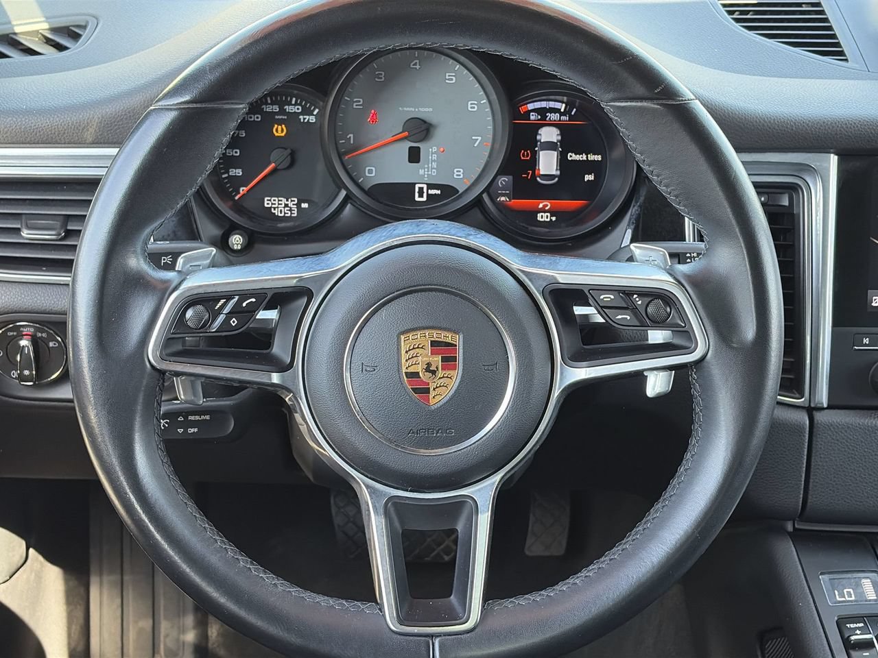 Used 2017 Porsche Macan S AWD/4WD image 21