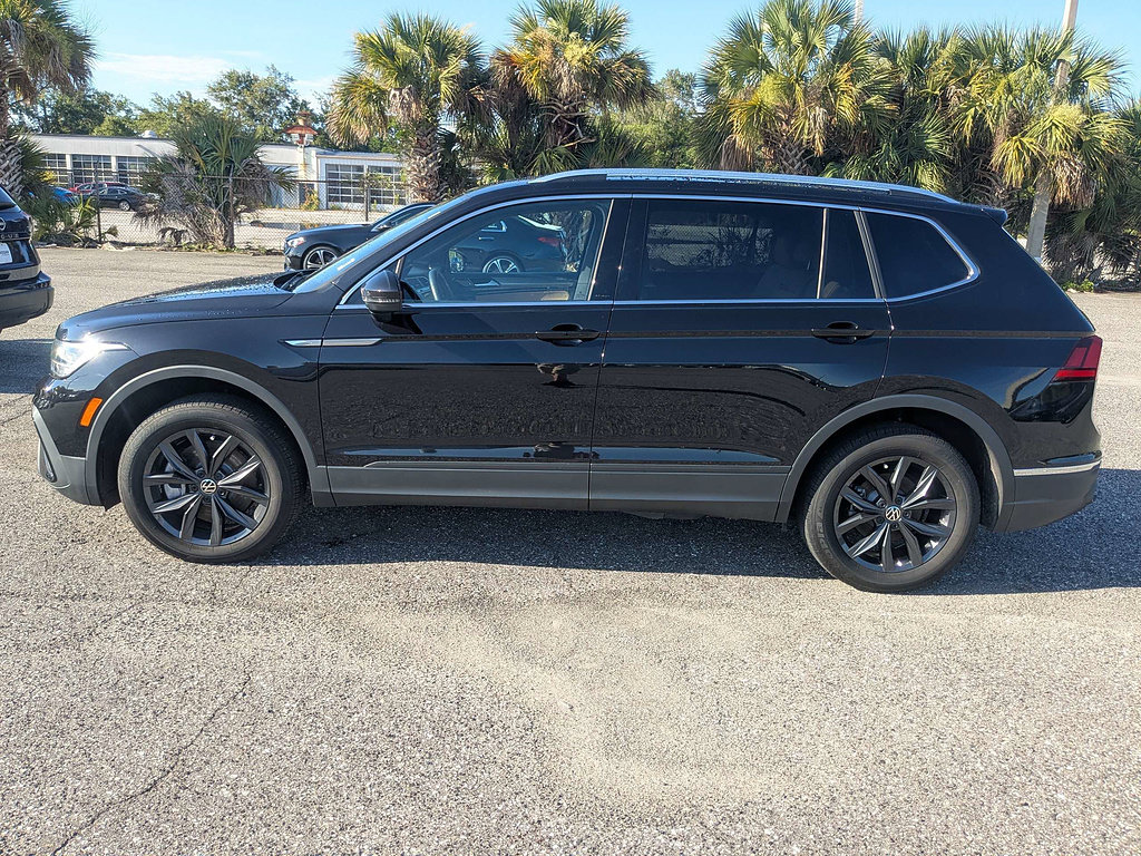 Used 2024 Volkswagen Tiguan SE FWD image 6