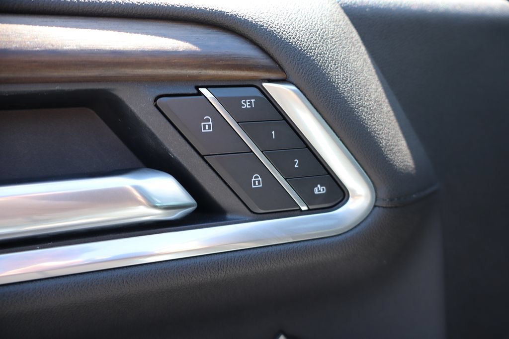 Used 2026 Chevrolet Silverado 1500 High Country w/ High Country Premium Package AWD/4WD image 13