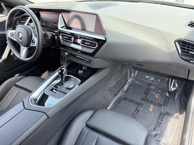 Used 2026 BMW Z4 sDrive30i RWD image 13
