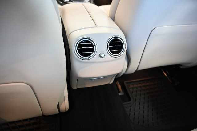 Used 2021 Mercedes-Benz E 350 4MATIC Sedan image 30