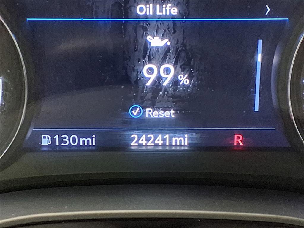 Certified 2023 Cadillac XT5 Sportv w/ Technology Package image 33