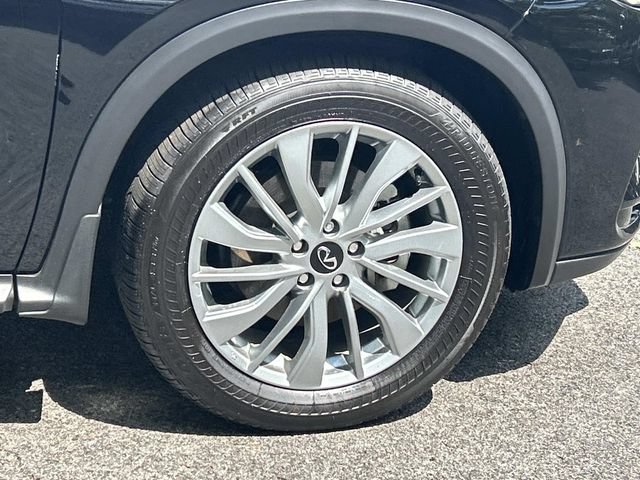Certified 2025 INFINITI QX50 Pure AWD/4WD image 9