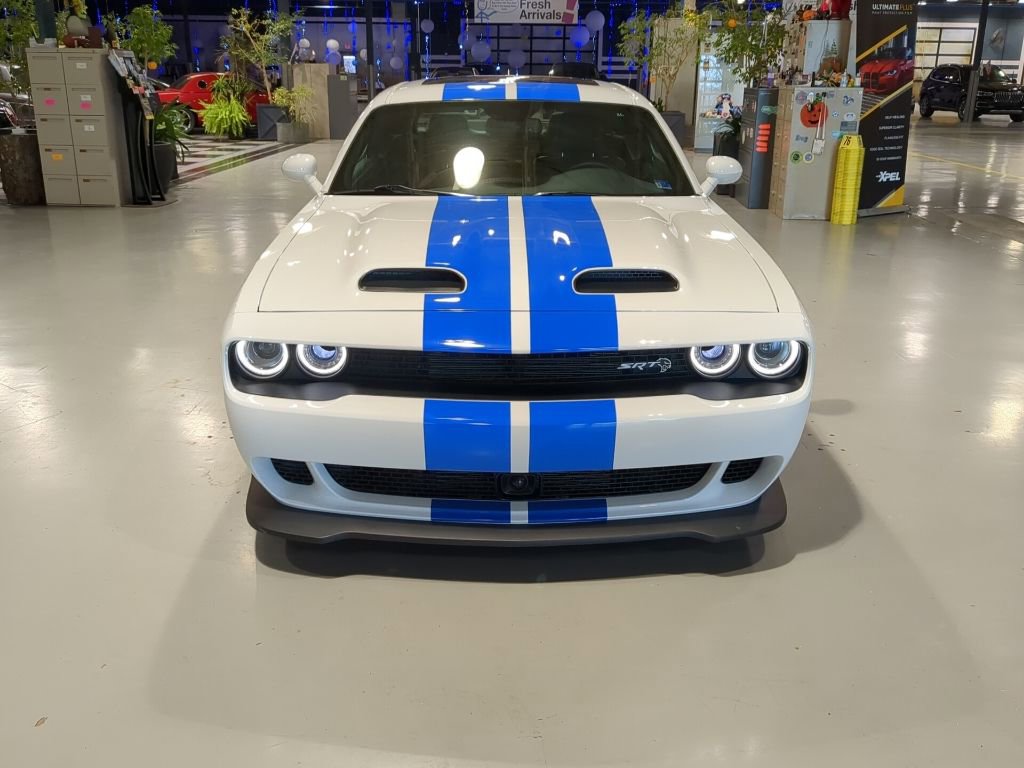 Used 2023 Dodge Challenger SRT Hellcat w/ Driver Convenience Group image 3