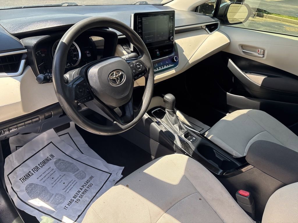 Used 2021 Toyota Corolla LE FWD image 10
