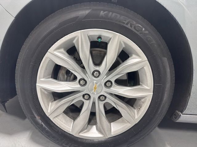 Used 2024 Chevrolet Malibu LT image 11