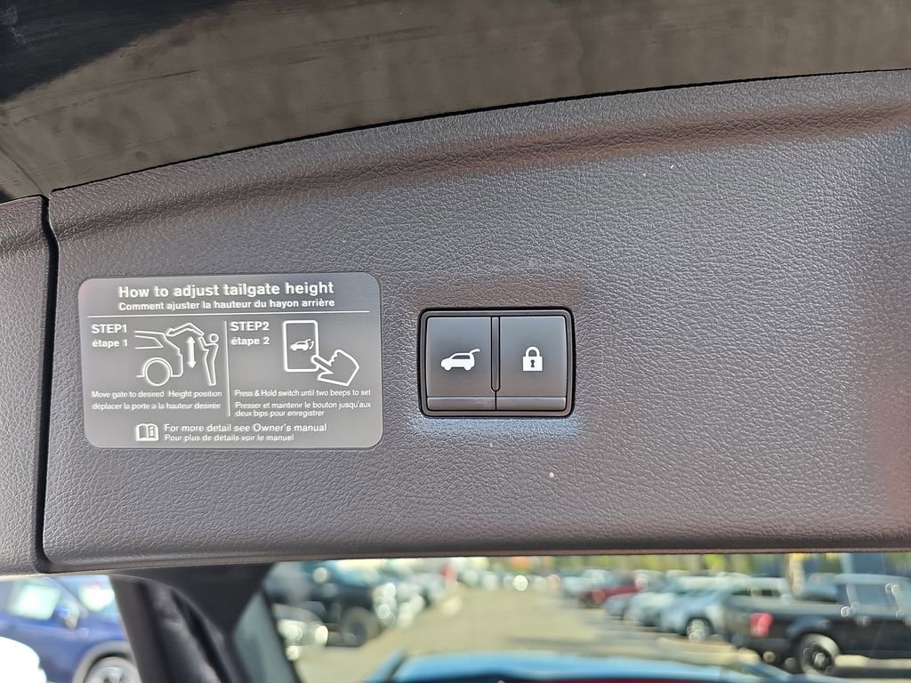 Used 2025 INFINITI QX55 Essential image 17