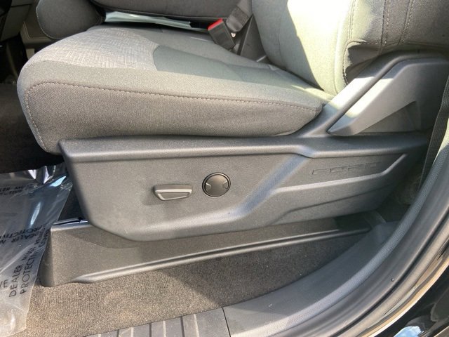 New 2026 Ford F350 4x4 Regular Cab DRW Super Duty image 10